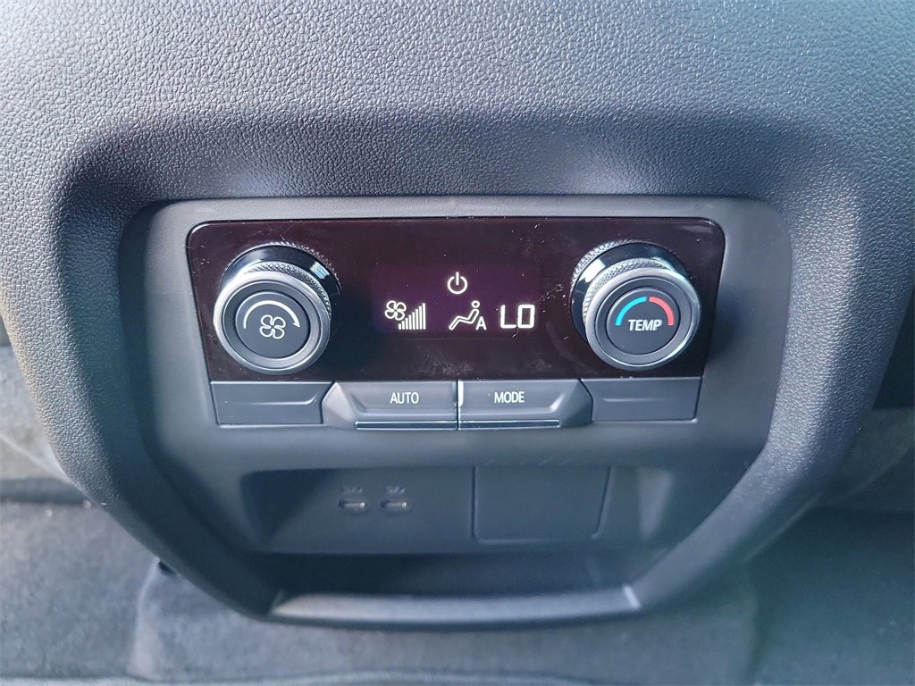 New 2025 Buick Enclave Sport Touring image 17