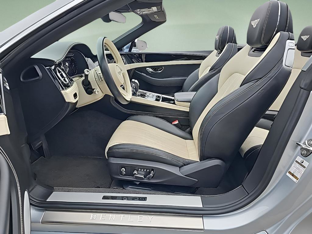 Certified 2021 Bentley Continental GT image 25