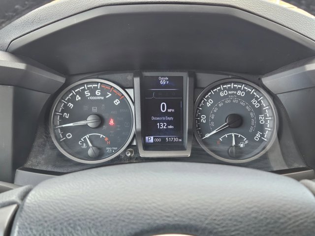Used 2020 Toyota Tacoma TRD Off-Road image 11