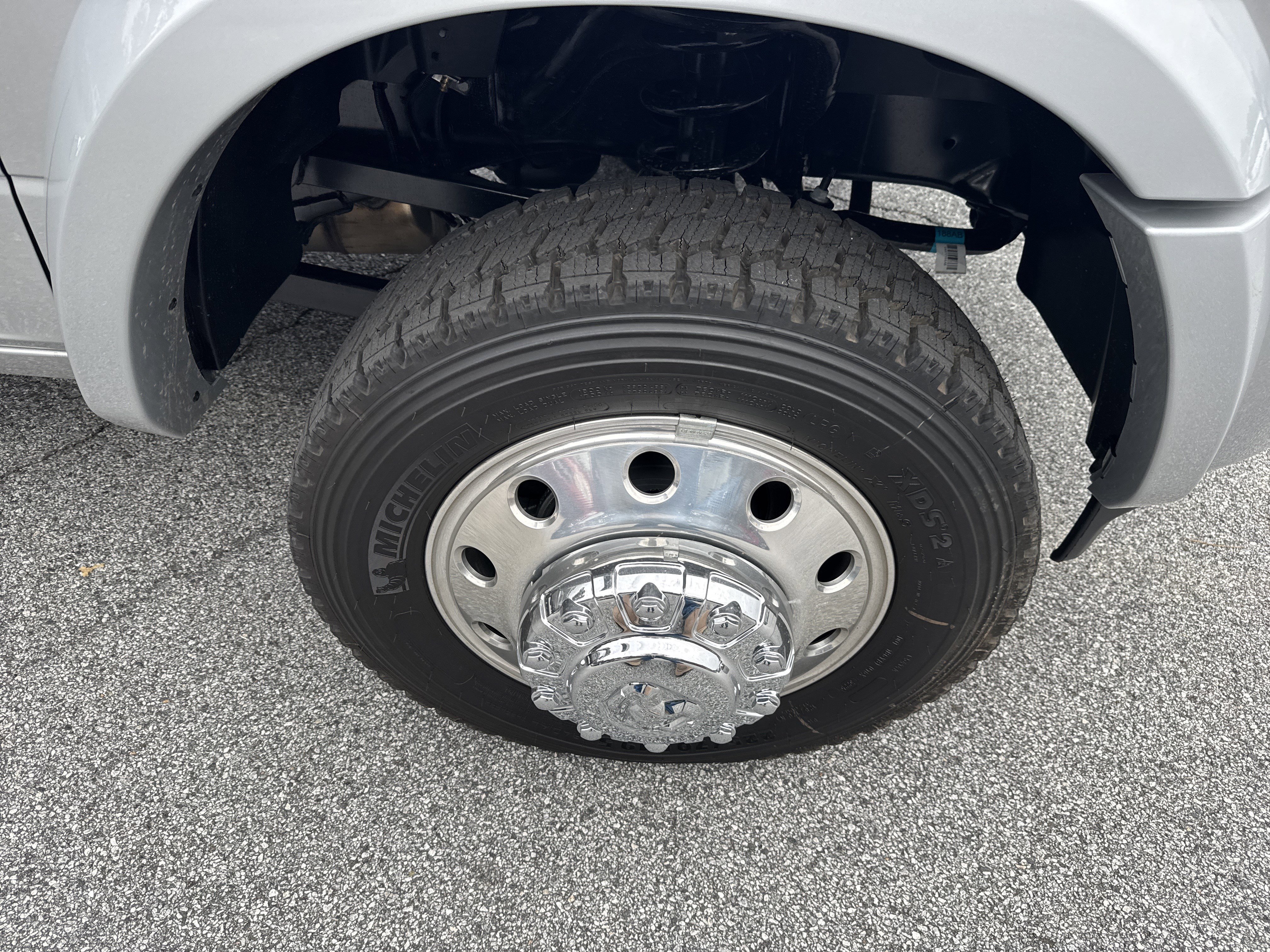 New 2026 RAM 5500 4x4 Crew Cab w/ Laramie Trim Package image 16