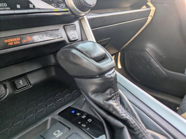 Used 2021 Toyota RAV4 XLE image 12