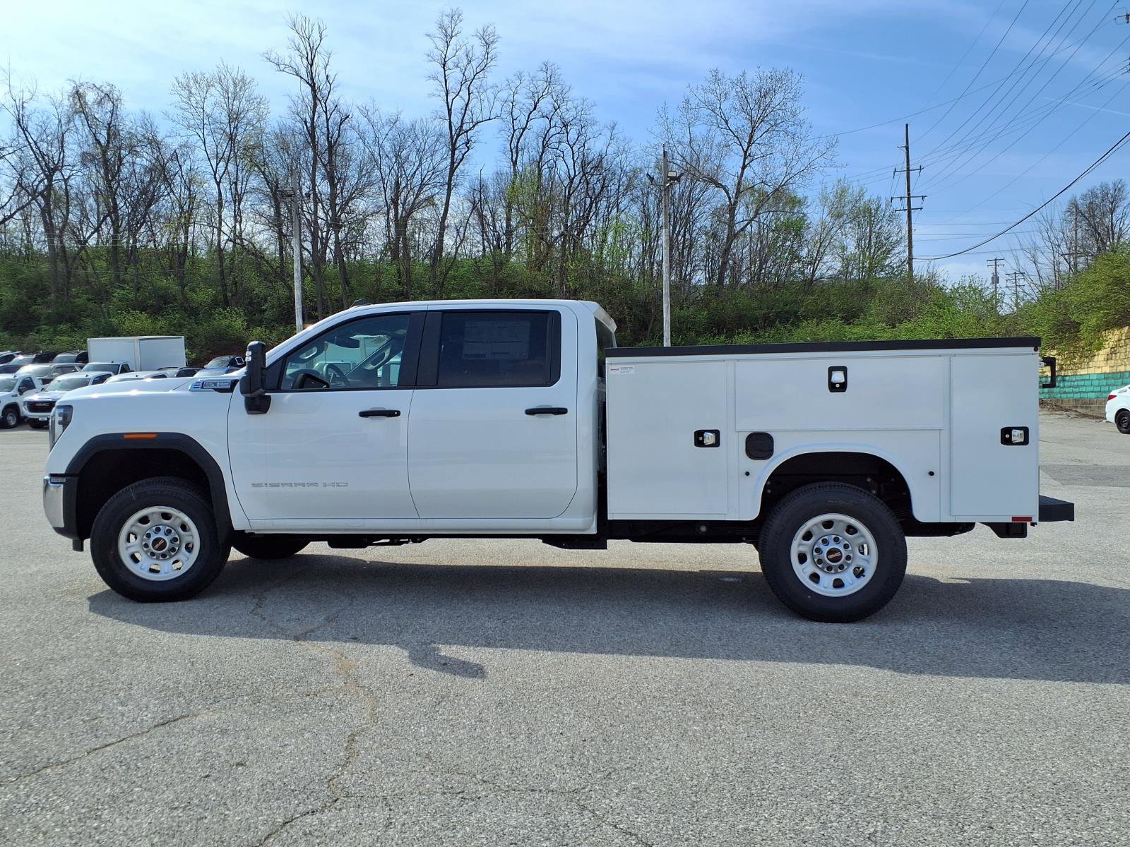 New 2026 GMC Sierra 3500 Pro w/ Convenience Package image 27