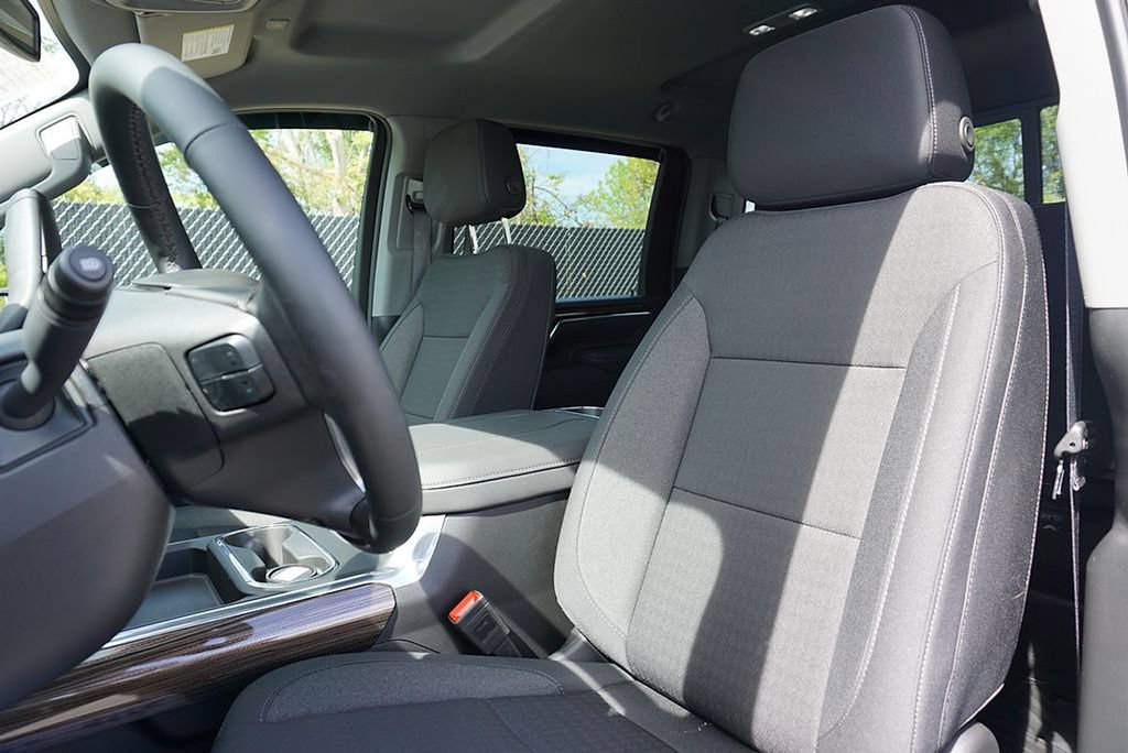 Used 2025 Chevrolet Silverado 2500 LT w/ All Star Edition AWD/4WD image 22
