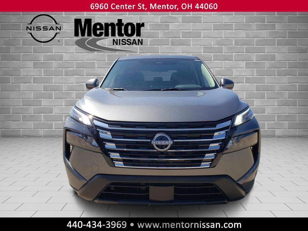 New 2026 Nissan Rogue SV image 2