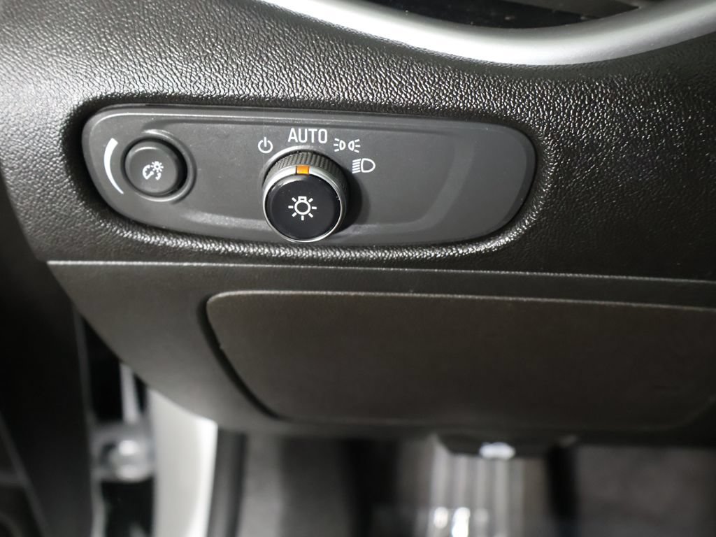 Used 2023 Chevrolet Malibu LS w/ Driver Confidence Package FWD image 31