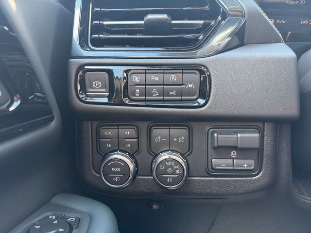 Used 2026 GMC Yukon XL AT4 w/ AT4 Premium Plus Package AWD/4WD image 24