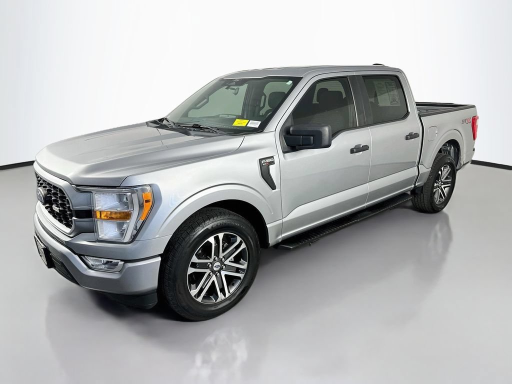 Used 2022 Ford F150 XL w/ STX Appearance Package RWD image 3