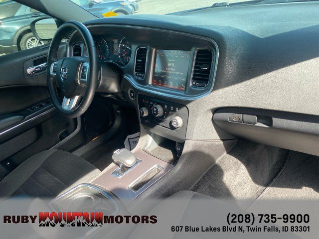 Used 2014 Dodge Charger SXT w/ Sport Appearance Group RWD image 31