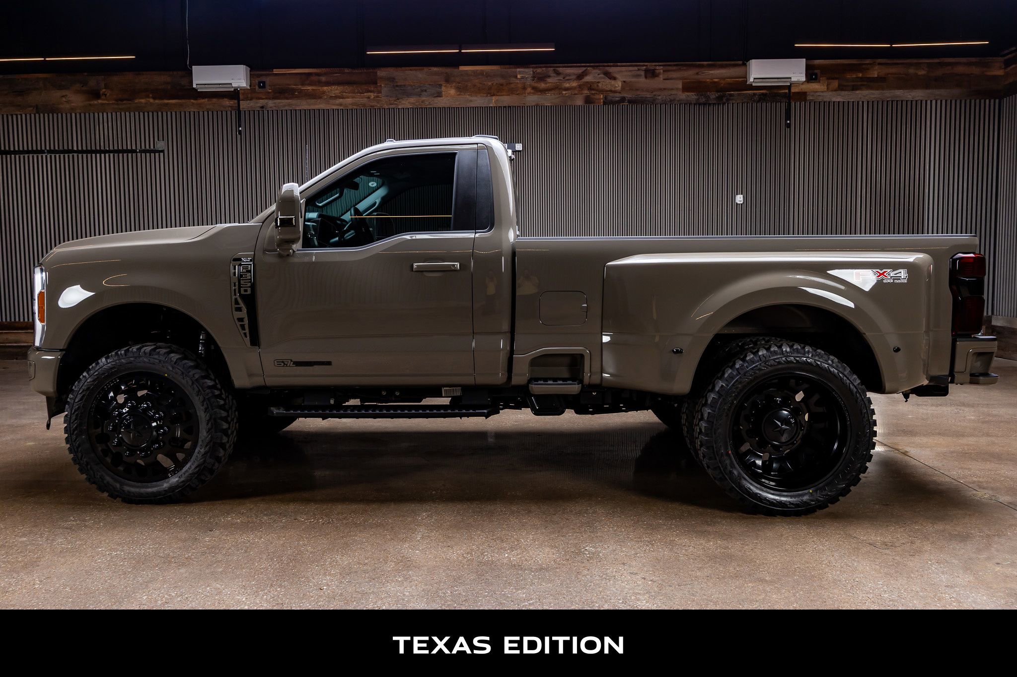 Used 2026 Ford F350 XLT w/ 360-Degree Camera Package AWD/4WD image 6