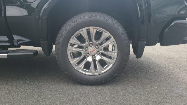 New 2026 GMC Sierra 1500 Denali w/ Technology Package AWD/4WD image 9