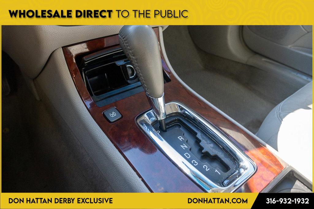 Used 2009 Buick Lucerne CXL FWD image 8