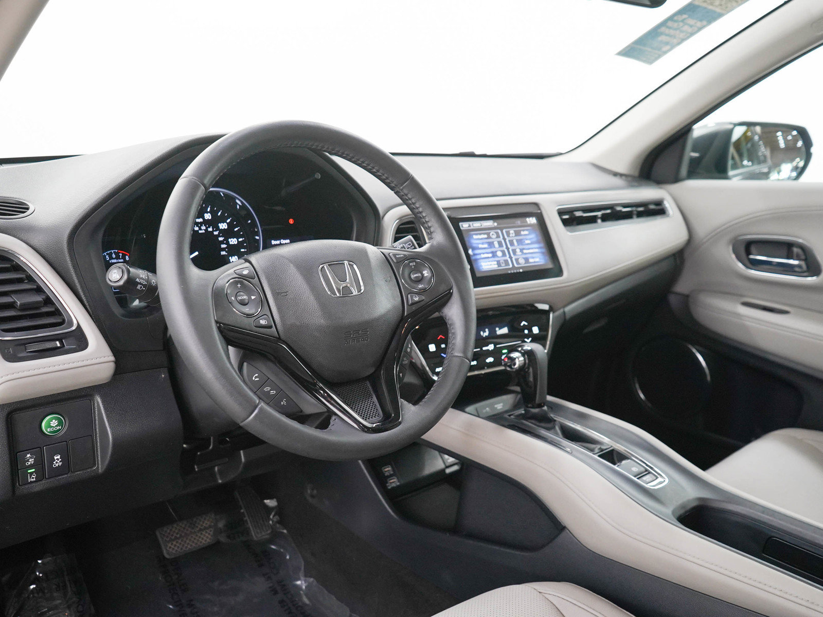 Used 2019 Honda HR-V Touring image 23