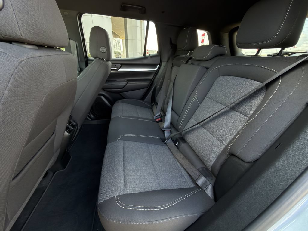 Used 2025 GMC Terrain Elevation FWD image 24