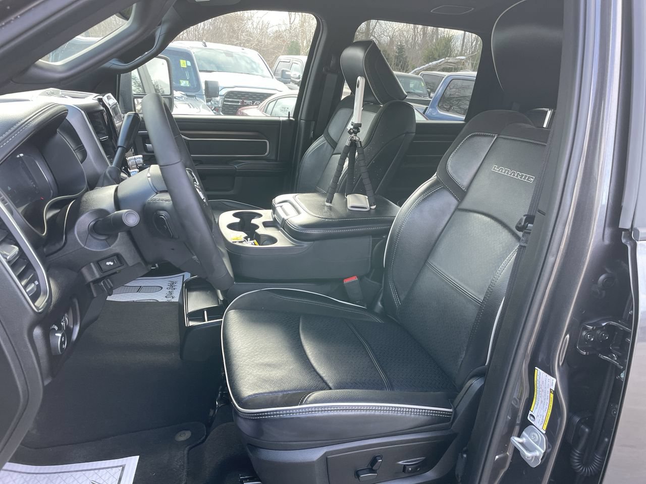 Used 2026 RAM 2500 Laramie AWD/4WD image 27