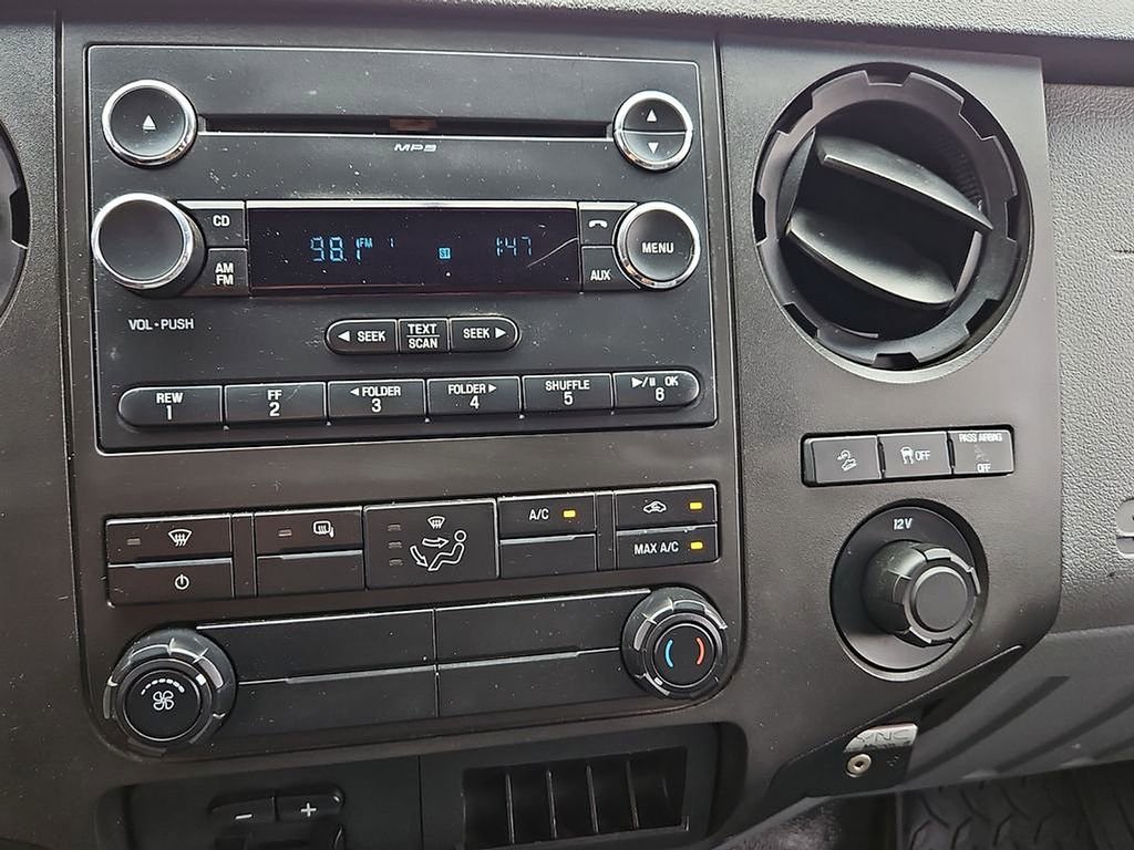 Used 2014 Ford F250 XL w/ Power Equipment Group AWD/4WD image 27
