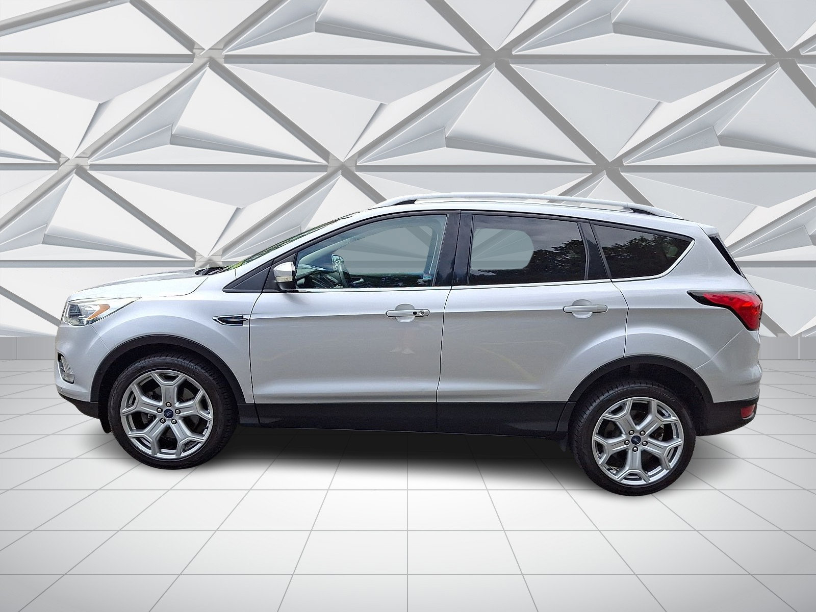 Used 2019 Ford Escape Titanium AWD/4WD image 6