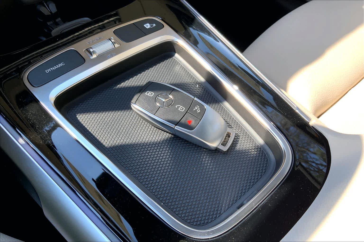 New 2026 Mercedes-Benz GLB 250 4MATIC image 21