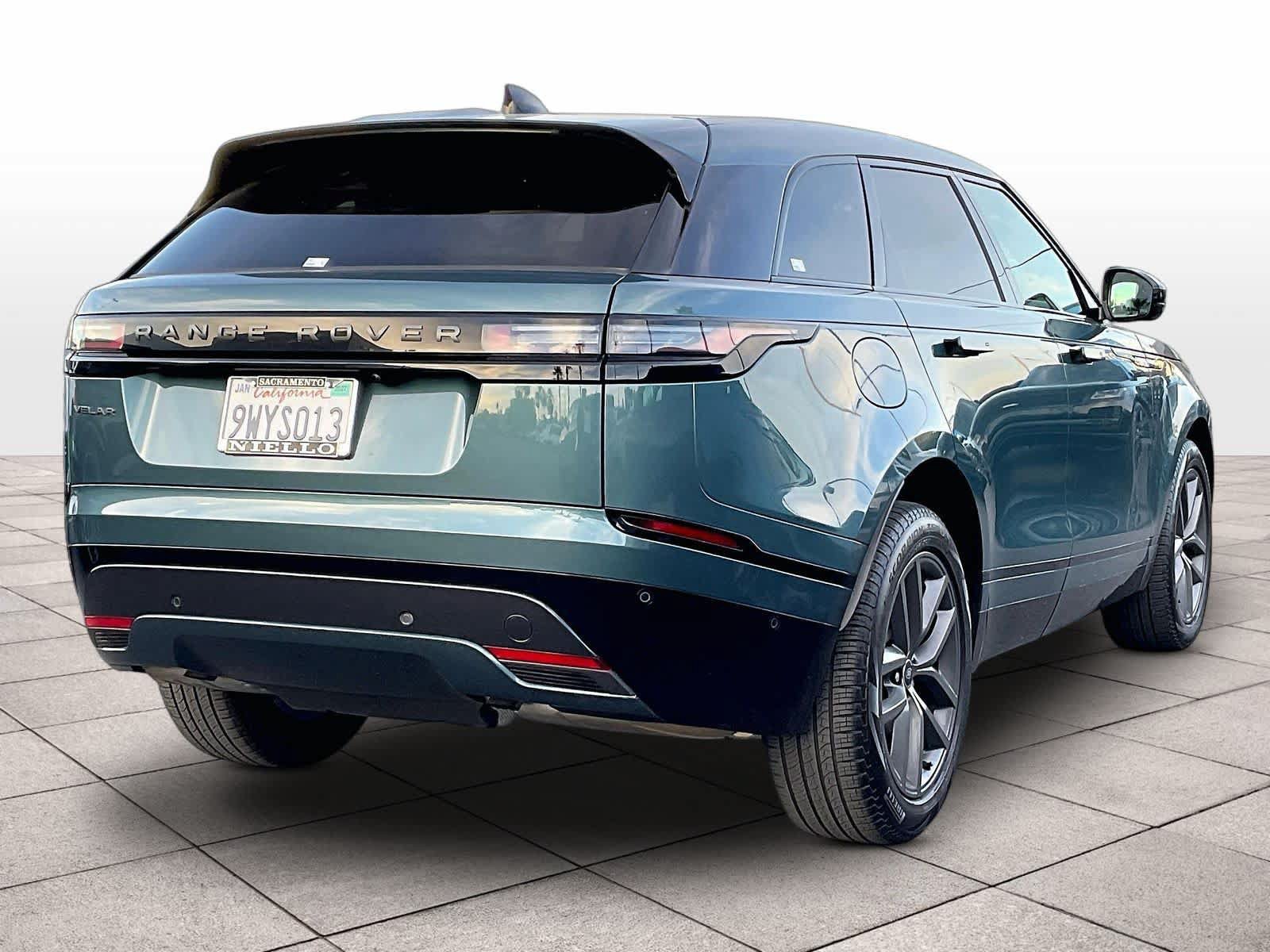 Used 2026 Land Rover Range Rover Velar Dynamic SE AWD/4WD image 16