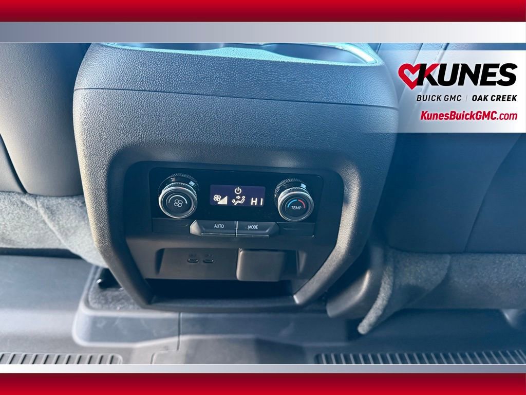 New 2026 Buick Enclave Preferred w/ Power Package image 8