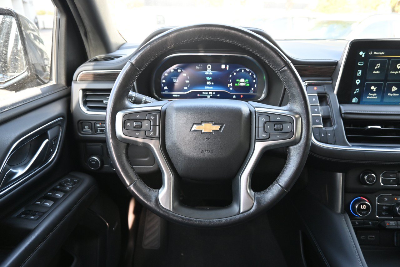 Used 2022 Chevrolet Tahoe LT w/ Luxury Package RWD image 10