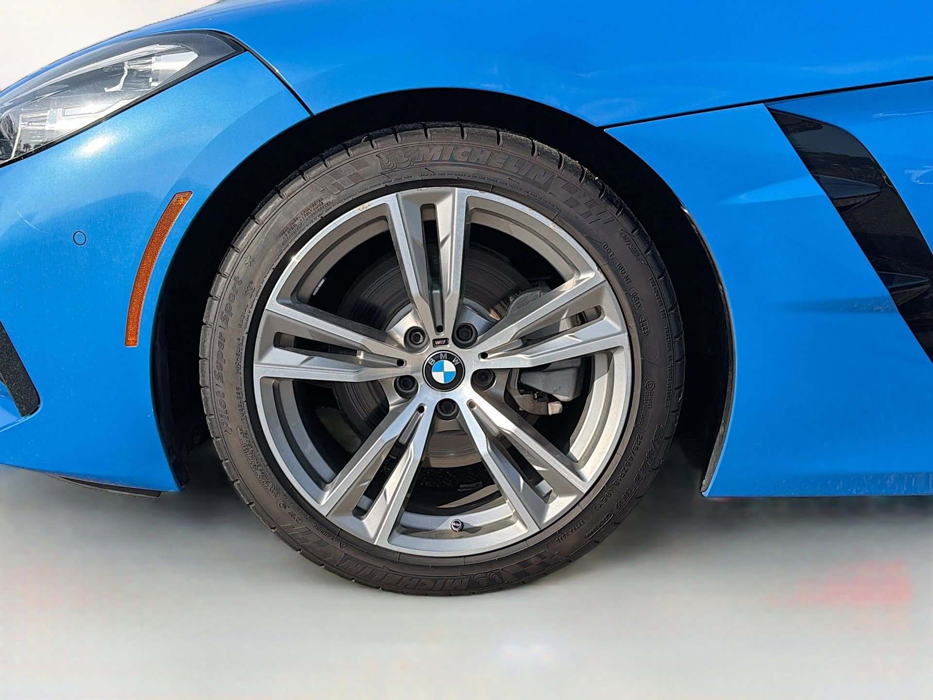 Used 2020 BMW Z4 sDrive30i w/ Premium Package image 40