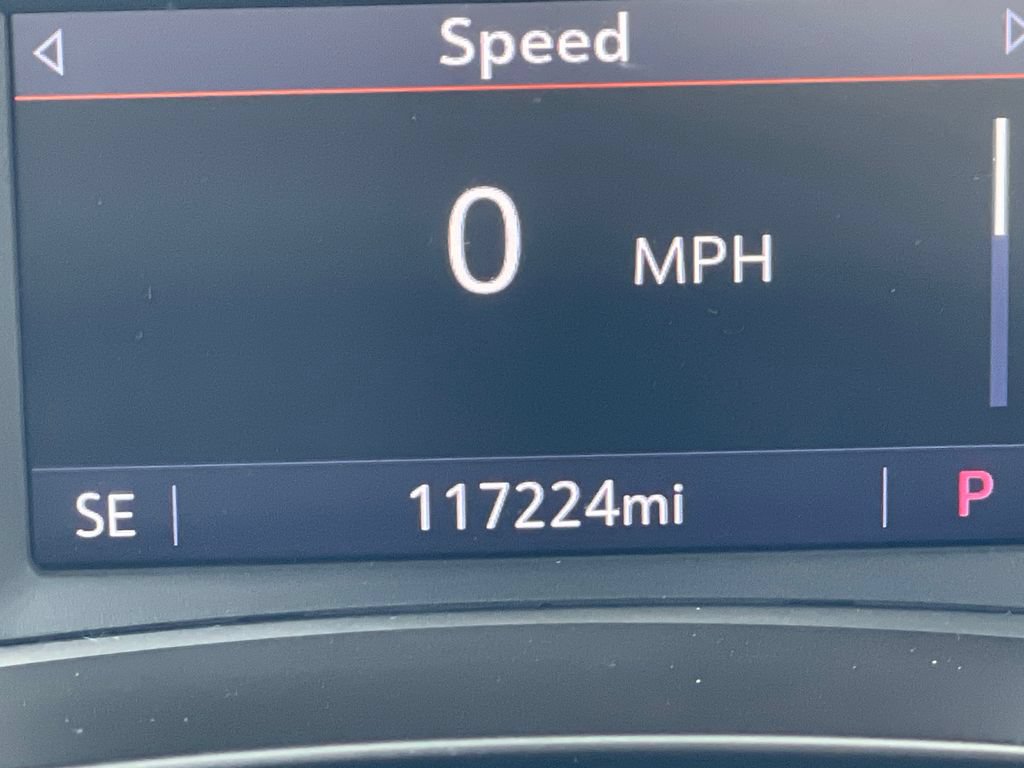 Used 2020 GMC Terrain SLT w/ Preferred Package AWD/4WD image 23