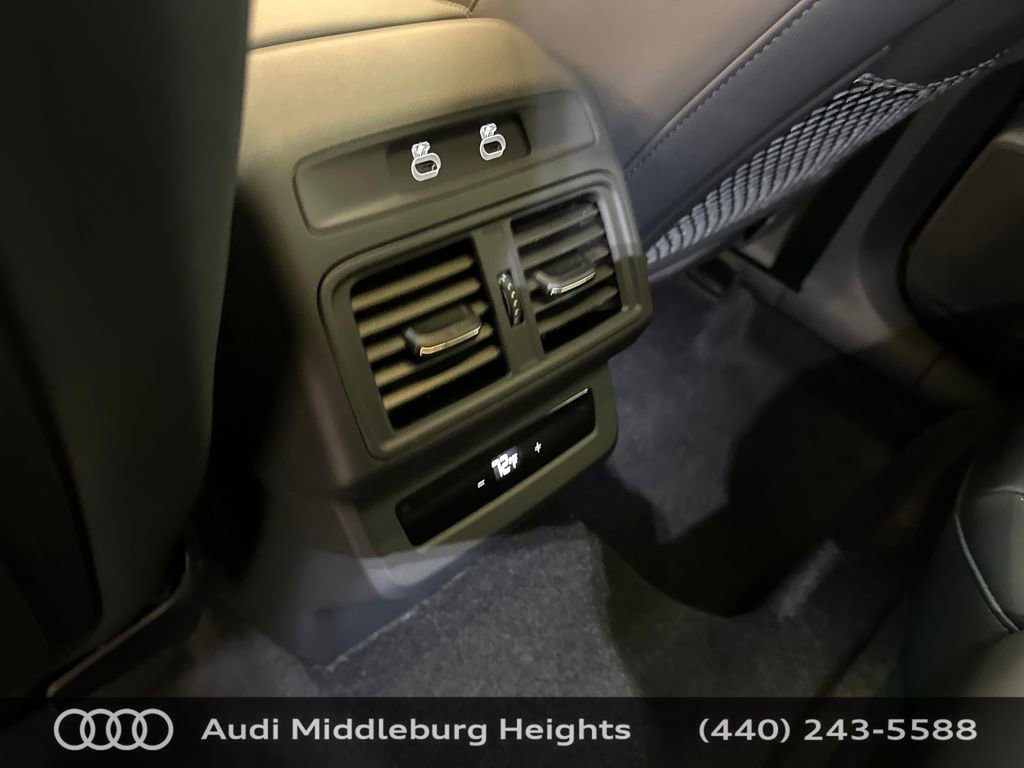 New 2025 Audi SQ5 Premium Plus image 29