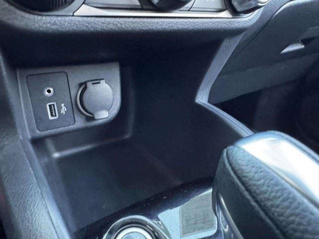 Used 2020 Nissan Kicks S FWD image 30