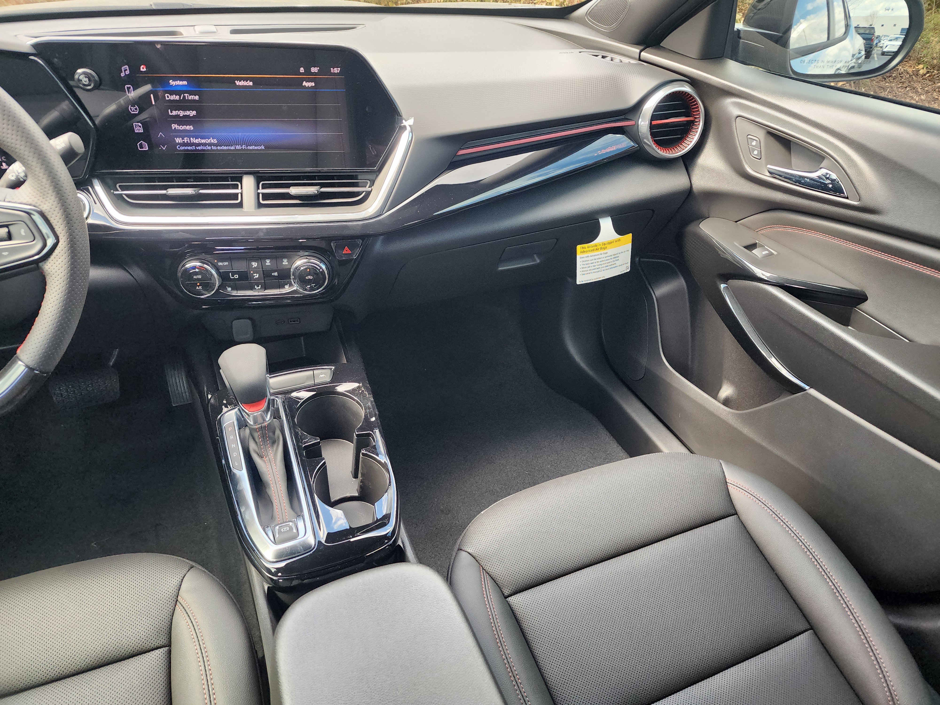 New 2026 Chevrolet Trax RS w/ Sunroof Package FWD image 19