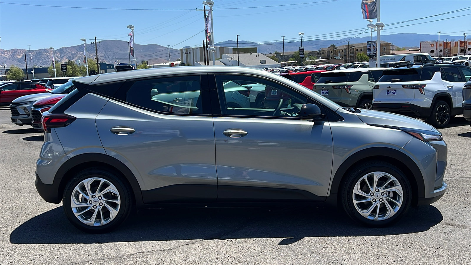 New 2027 Chevrolet Bolt LT w/ Comfort Package FWD image 4