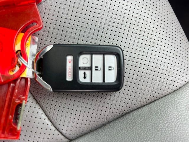 Used 2019 Honda Accord Touring image 40