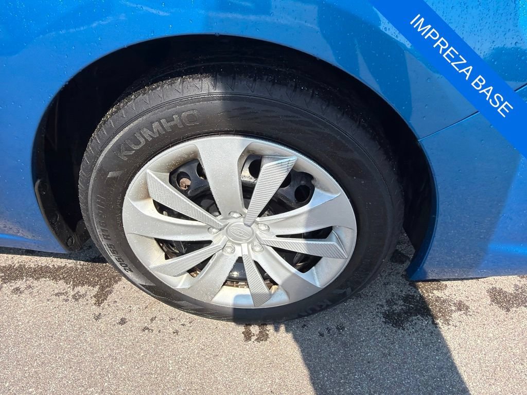 Used 2023 Subaru Impreza 2.0i AWD/4WD image 32