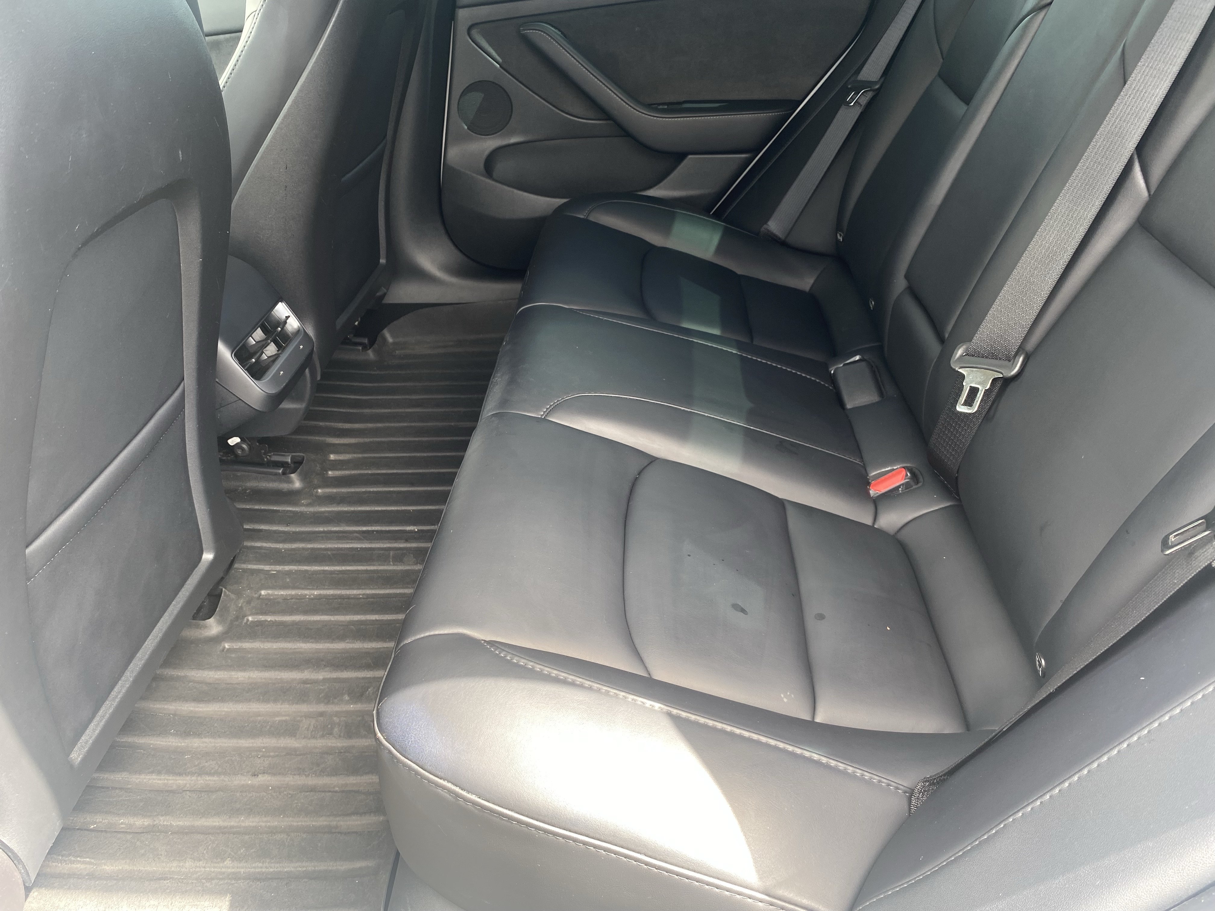 Used 2023 Tesla Model 3 Standard Range RWD image 14