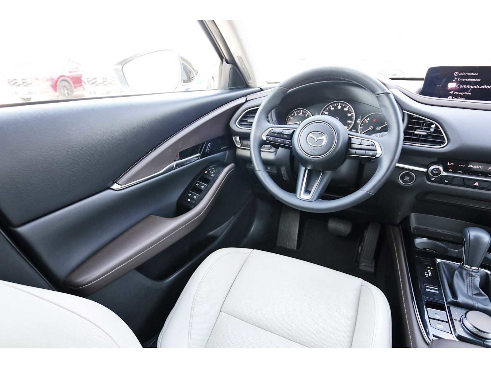 Used 2024 MAZDA CX-30 2.5 Turbo w/ Premium Package image 6