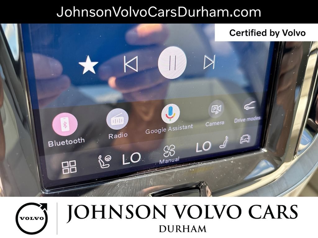 Certified 2025 Volvo XC60 T8 Plus w/ Protection Package Premier AWD/4WD image 18