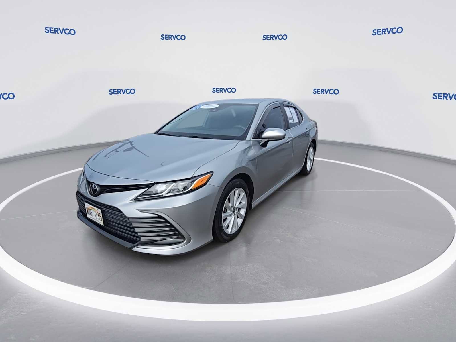 Used 2022 Toyota Camry LE FWD image 3