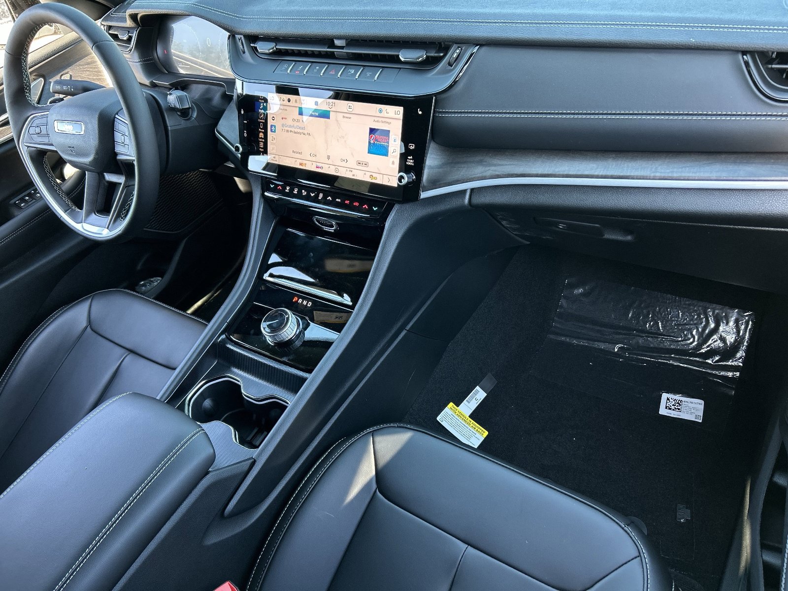 New 2026 Jeep Grand Cherokee Limited w/ Limited Altitude Package RWD image 10
