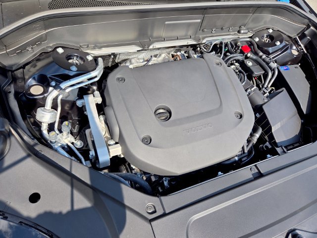 New 2027 Volvo XC90 B6 Plus AWD/4WD image 20
