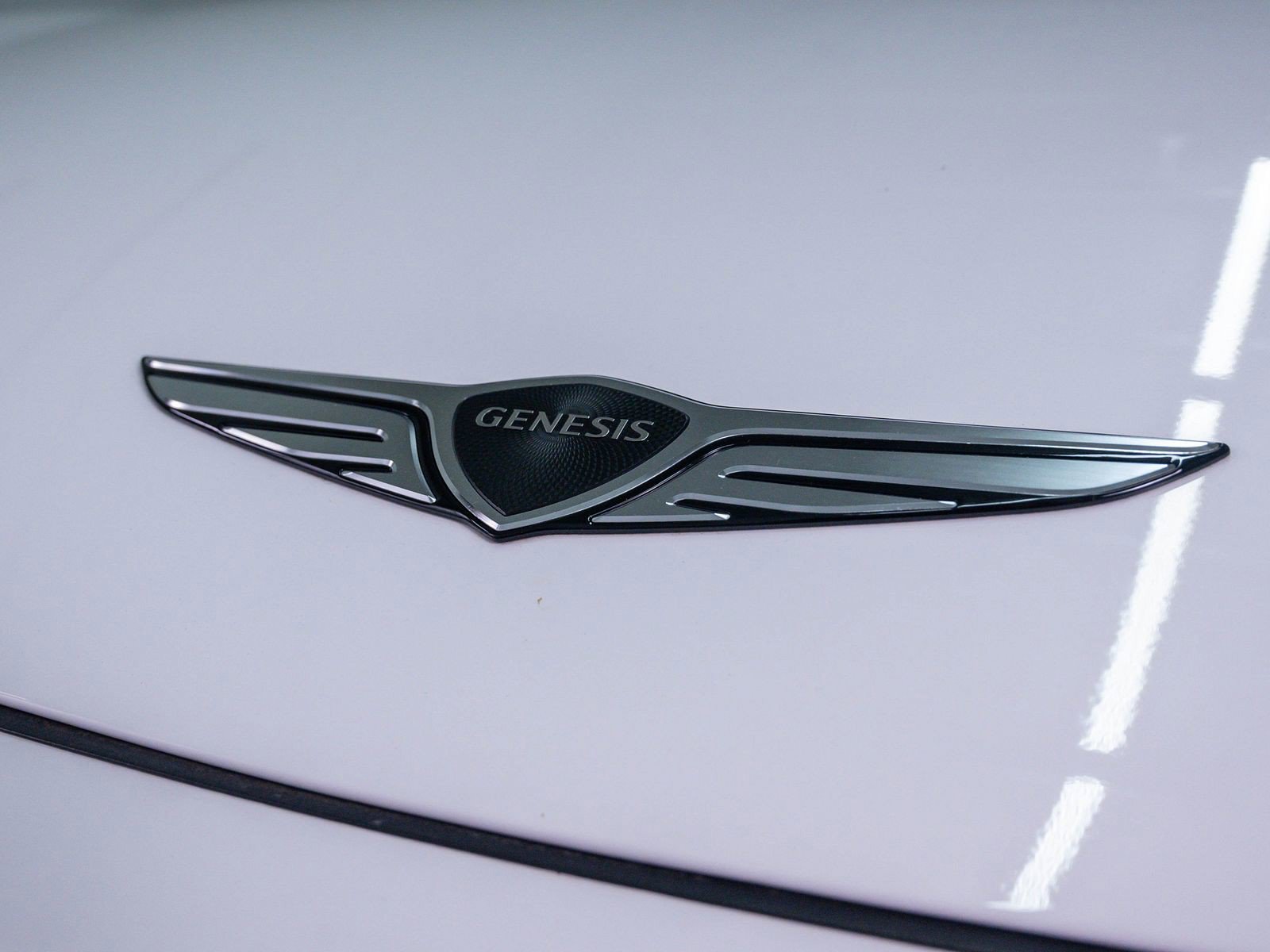 Used 2023 Genesis GV60 Advanced AWD/4WD image 6