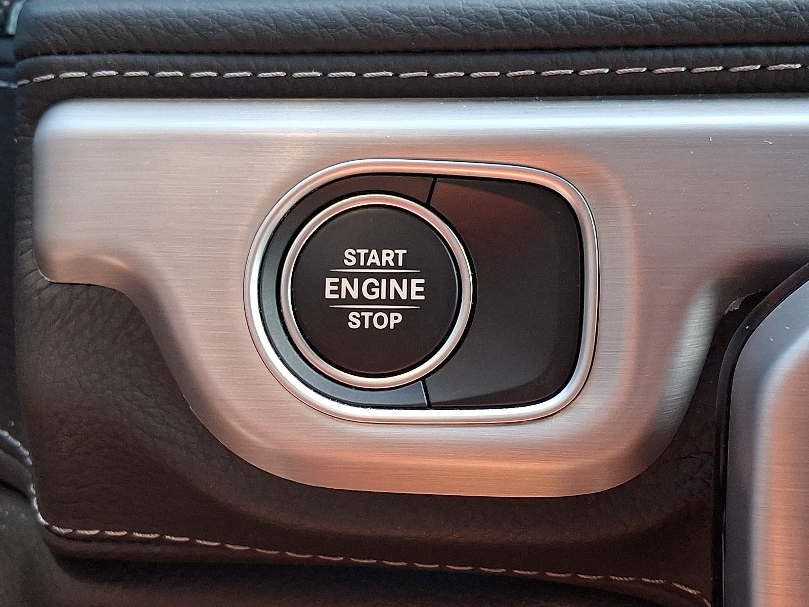 Certified 2024 Mercedes-Benz G 63 AMG 4MATIC image 24