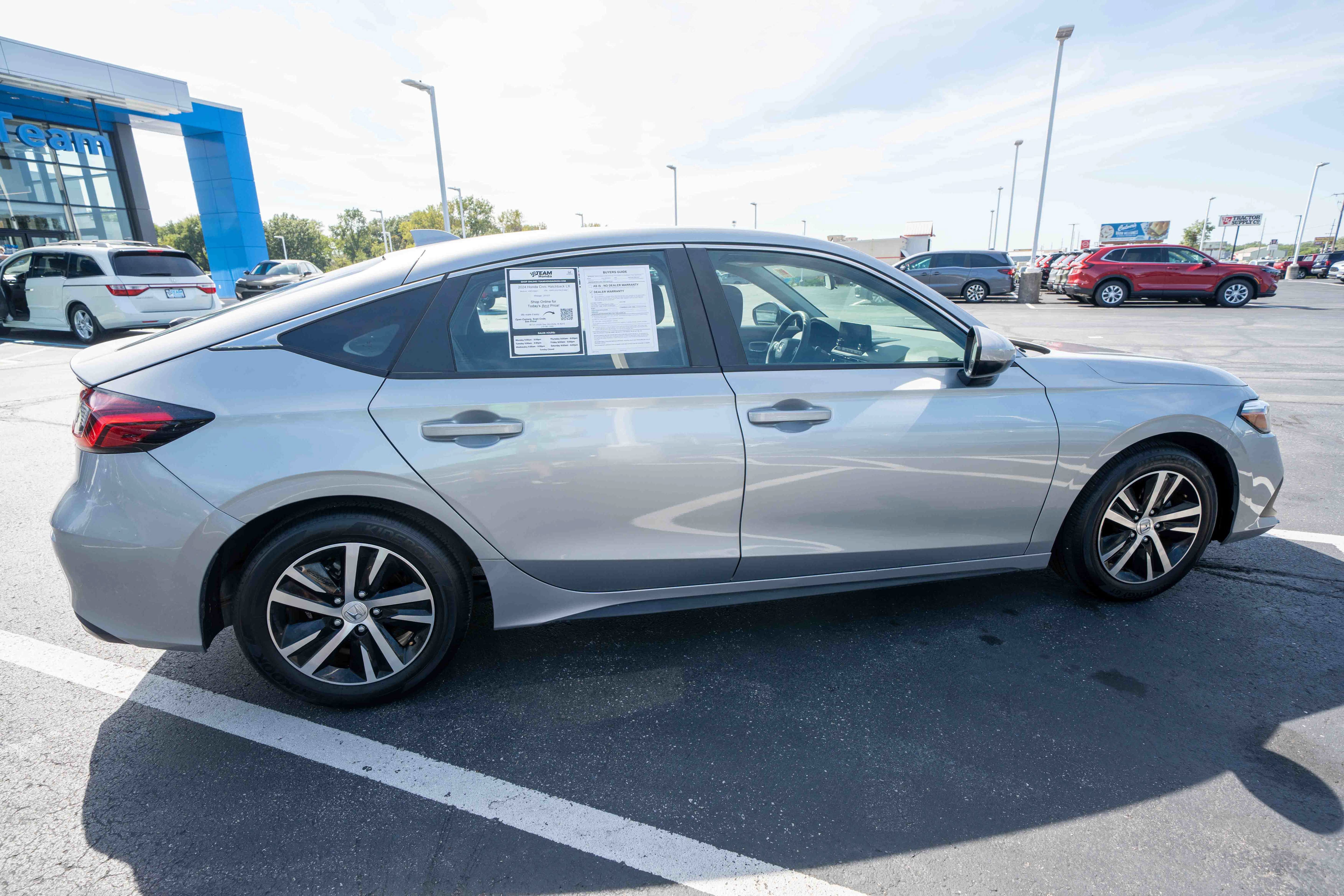 Used 2024 Honda Civic LX image 6