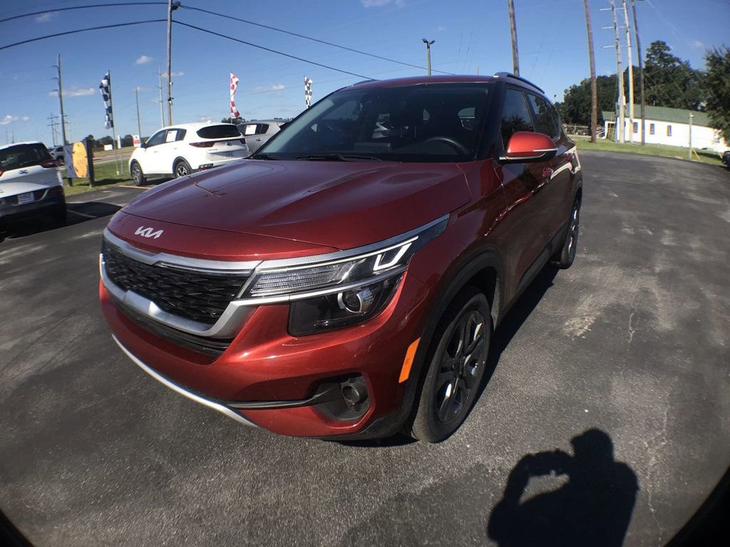 Used 2023 Kia Seltos S FWD image 1