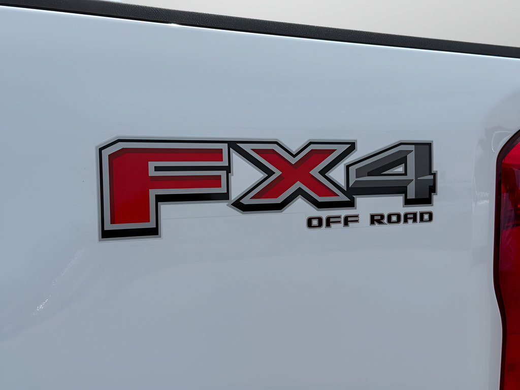 New 2026 Ford F350 XL w/ FX4 Off-Road Package AWD/4WD image 19