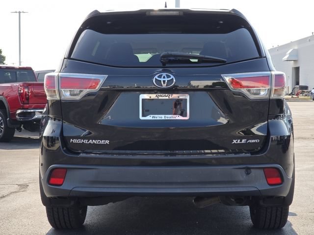 Used 2016 Toyota Highlander XLE w/ Protection Package #3 AWD/4WD image 15