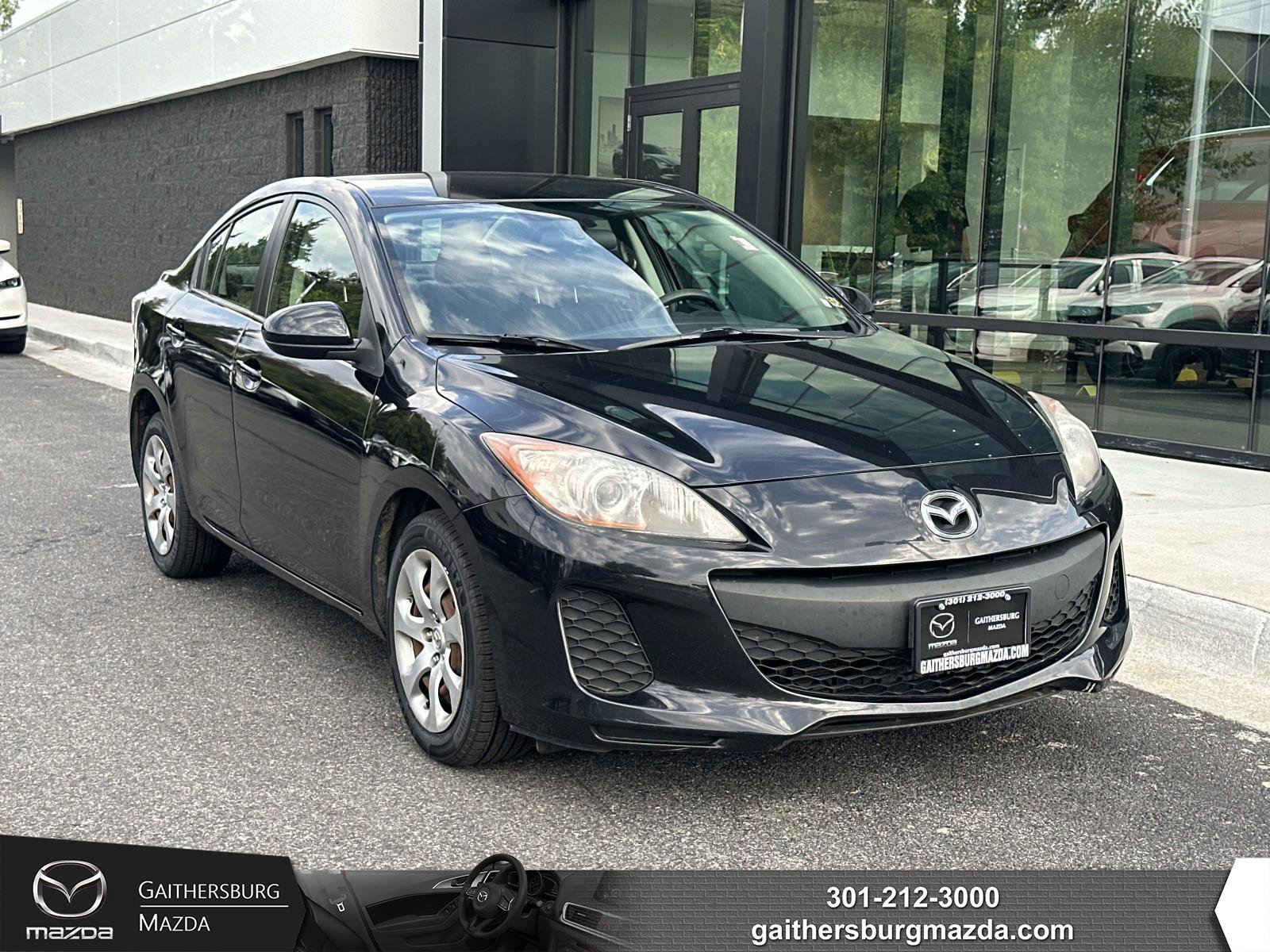 Used 2013 MAZDA MAZDA3 i SV