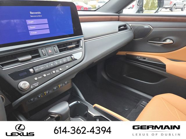 Certified 2025 Lexus ES 350 Luxury w/ Accessory Package (Z2) image 40