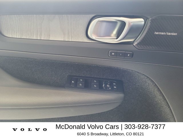 New 2026 Volvo XC40 B5 Plus w/ Climate Package AWD/4WD image 10
