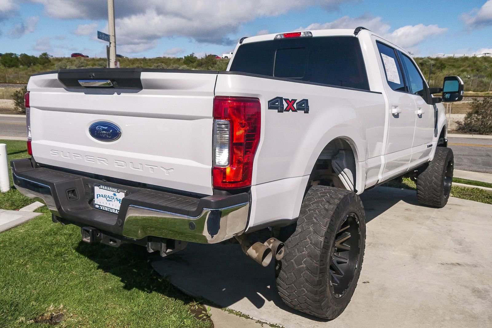 Used 2019 Ford F250 Lariat w/ Lariat Value Package image 7