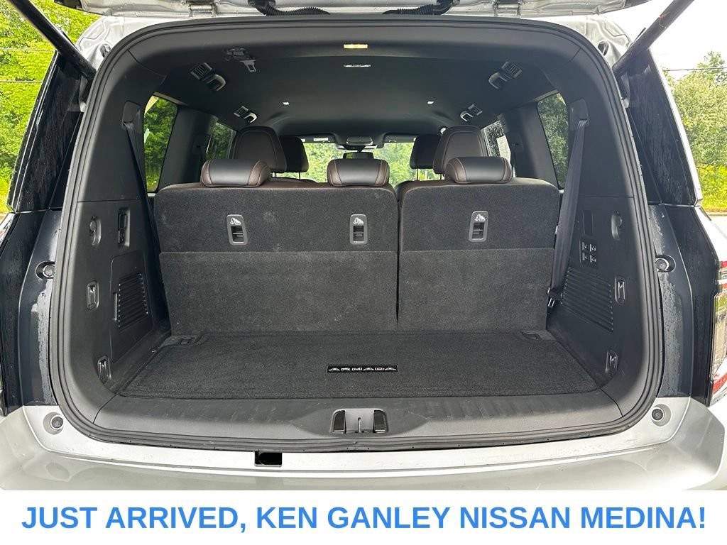 Used 2025 Nissan Armada SL w/ Captain's Chari Seat Package AWD/4WD image 18
