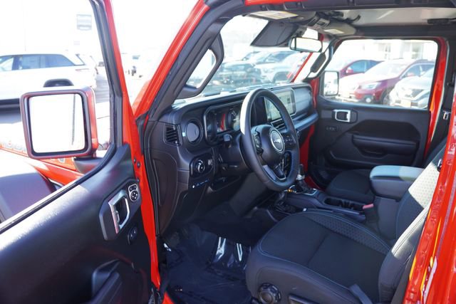 Certified 2025 Jeep Wrangler Unlimited Rubicon 4xe w/ Safety Group image 14